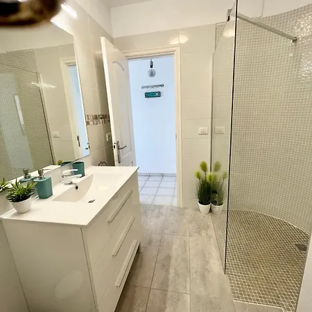 Sunset View Balcon Del Atlantico Fase Iv In Torviscas * Costa Adeje (Tenerife)